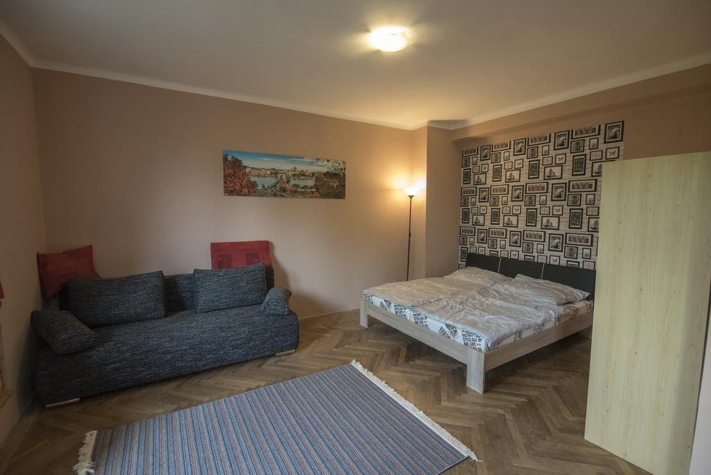 Апартаменти Dolce Rita Apartman Будапешт Екстер'єр фото
