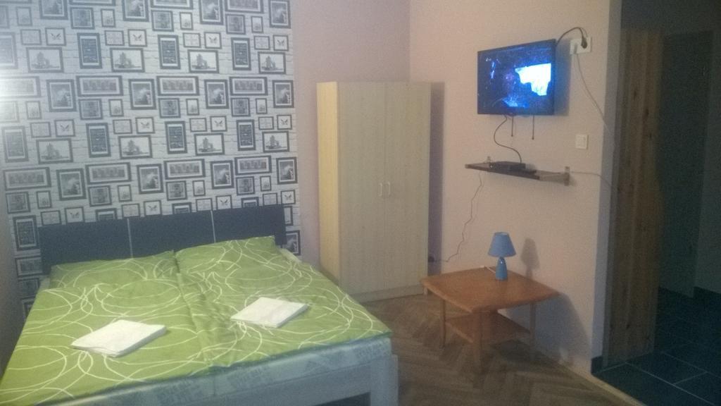 Апартаменти Dolce Rita Apartman Будапешт Екстер'єр фото